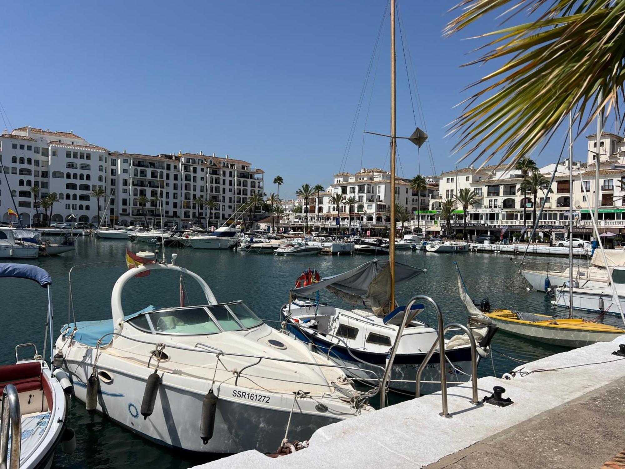 Appartamento Puerto De La Duquesa Manilva Esterno foto